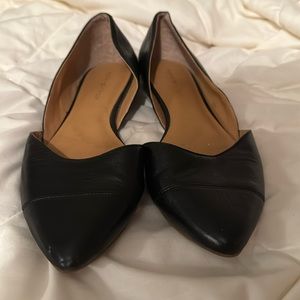 Tommy Hilfiger pointed toed flats